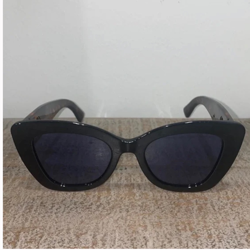 Fendi Women’s Black/Havana Butterfly Sunglasses